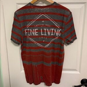 V-neck striped t-shirt